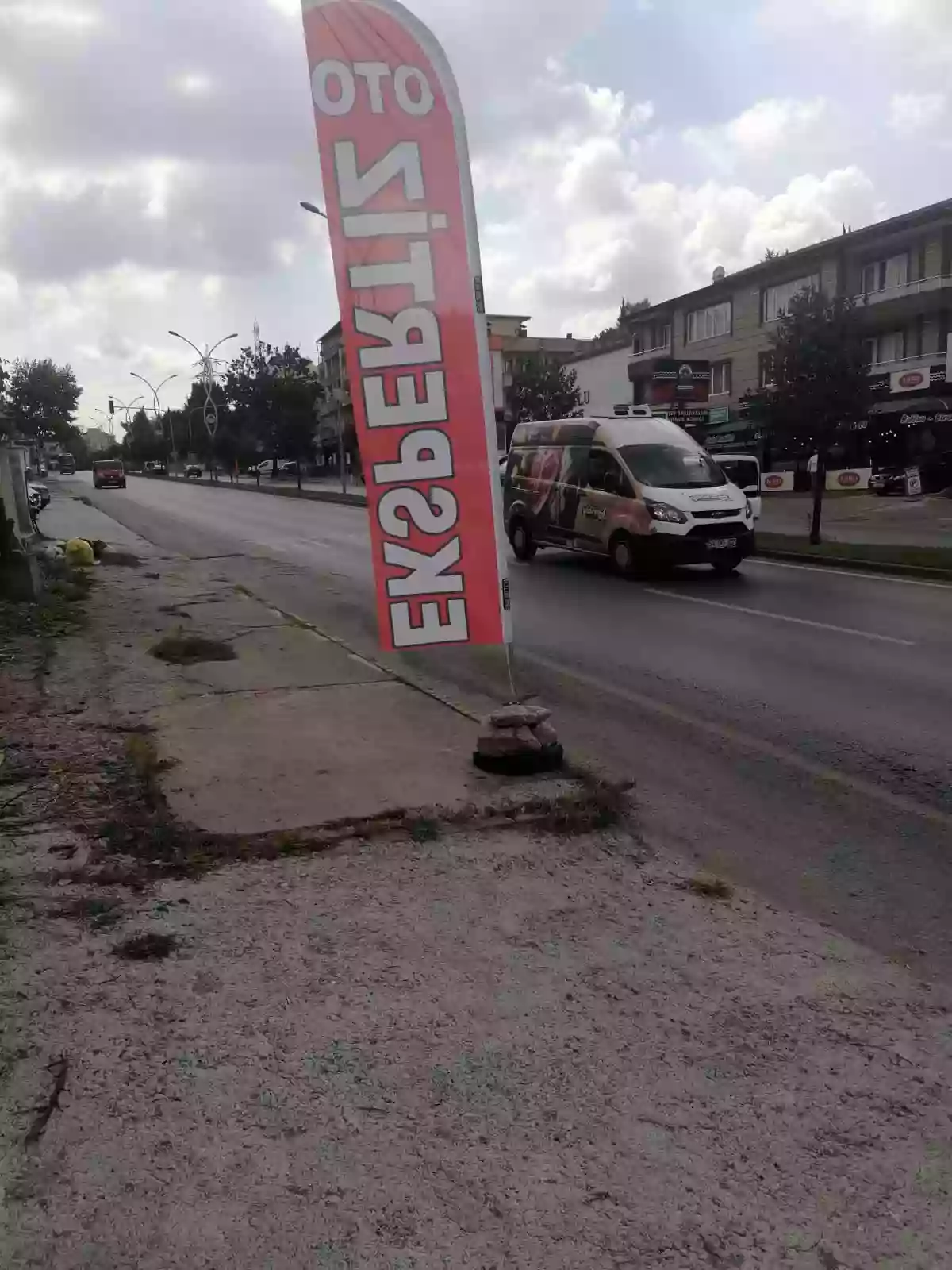 Oto Ekspertiz Yol Bayrağı Örnekleri