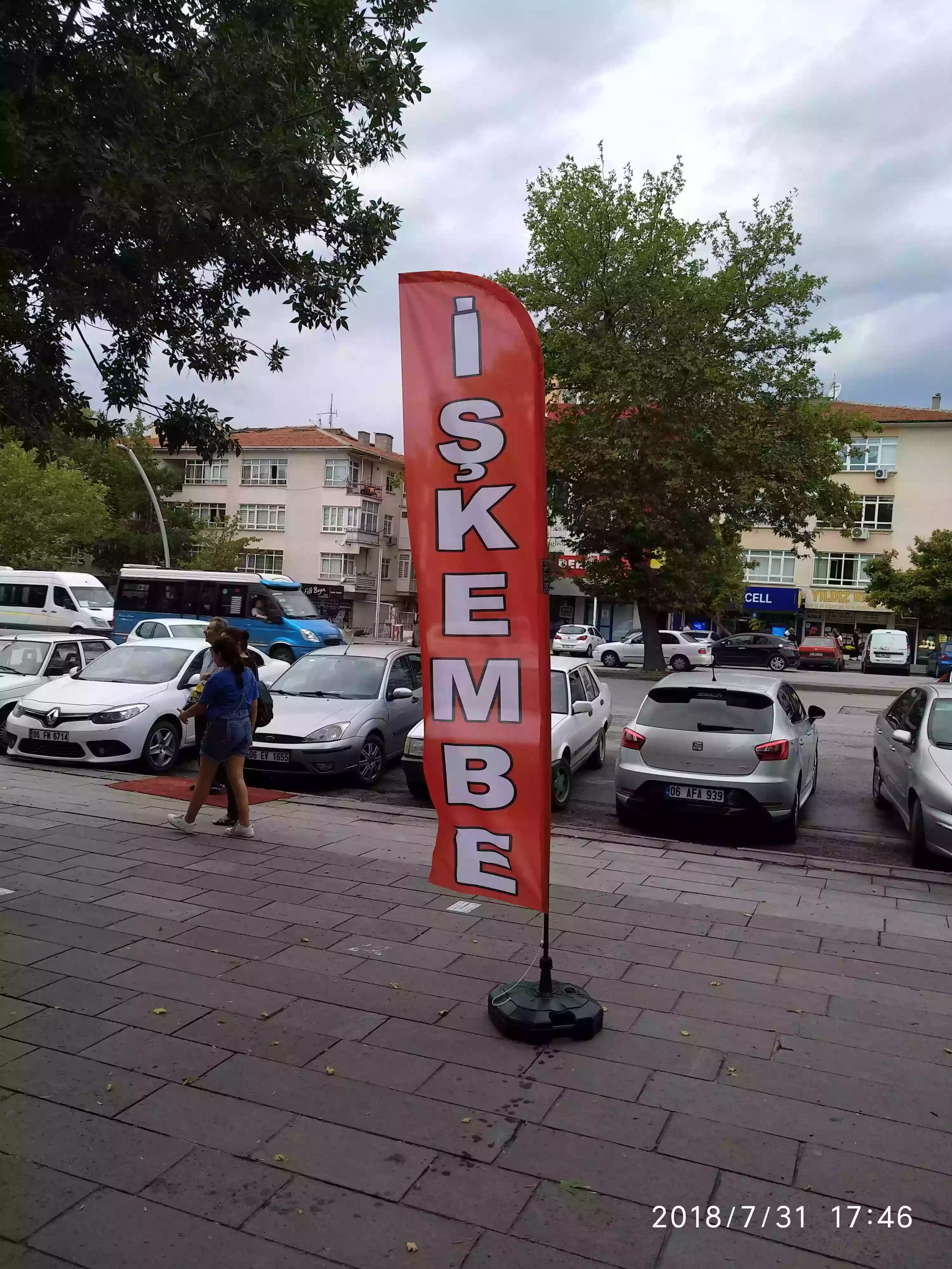 iskembe-corba-yelken-bayragi